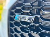 Audi RS6 . quattro performance plus Avant  - Audi RS6: Plus