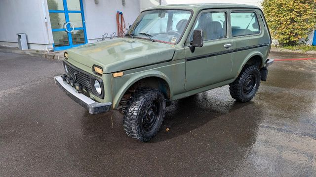 Lada Niva 1.7