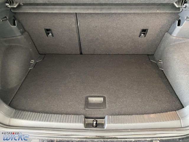 T-Cross 1.0 TSI Style NAVI KLIMA LED LANE ASSIST