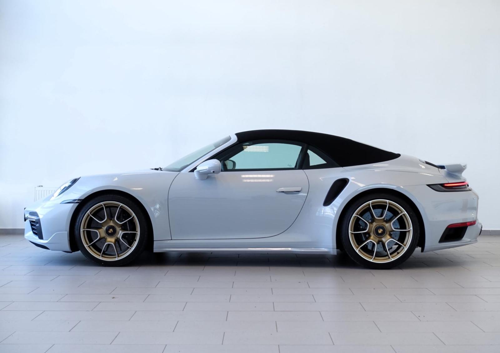 Porsche 911 Turbo S Cabriolet