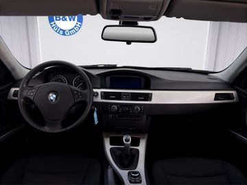 BMW 320 - 10