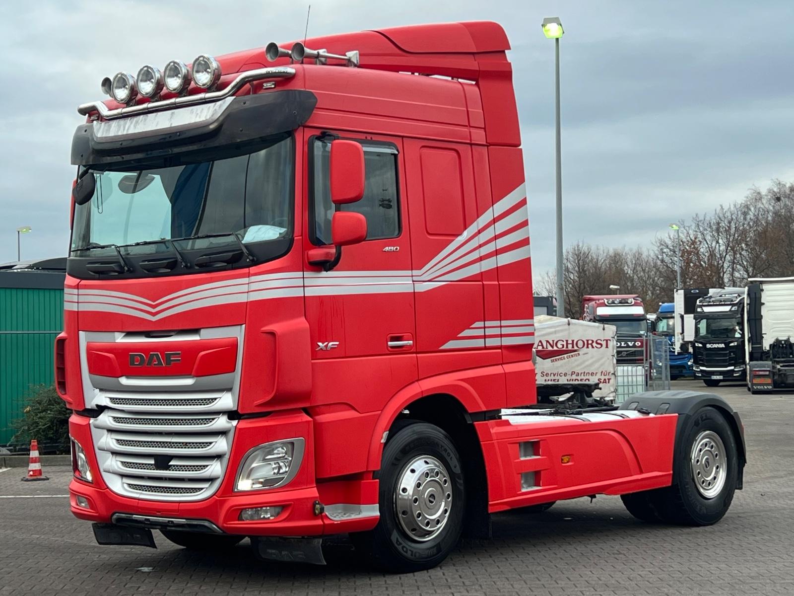 DAF XF 480 SPACE CAB - RETARDER
