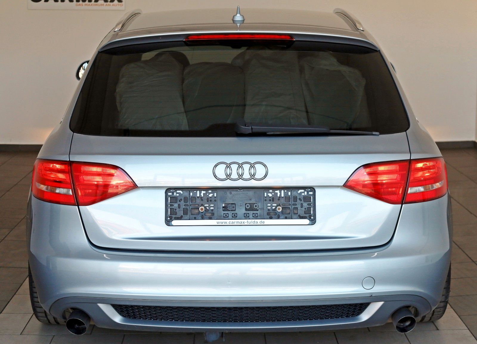 Fahrzeugabbildung Audi A4 Avant S line T.Leder,Navi,Xenon,SH.PDC