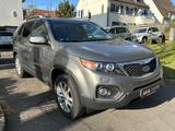 Kia Sorento 2.2 CRDi Spirit 4WD Aut. 7-SITZER|PANO - Kia Sorento in Stuttgart