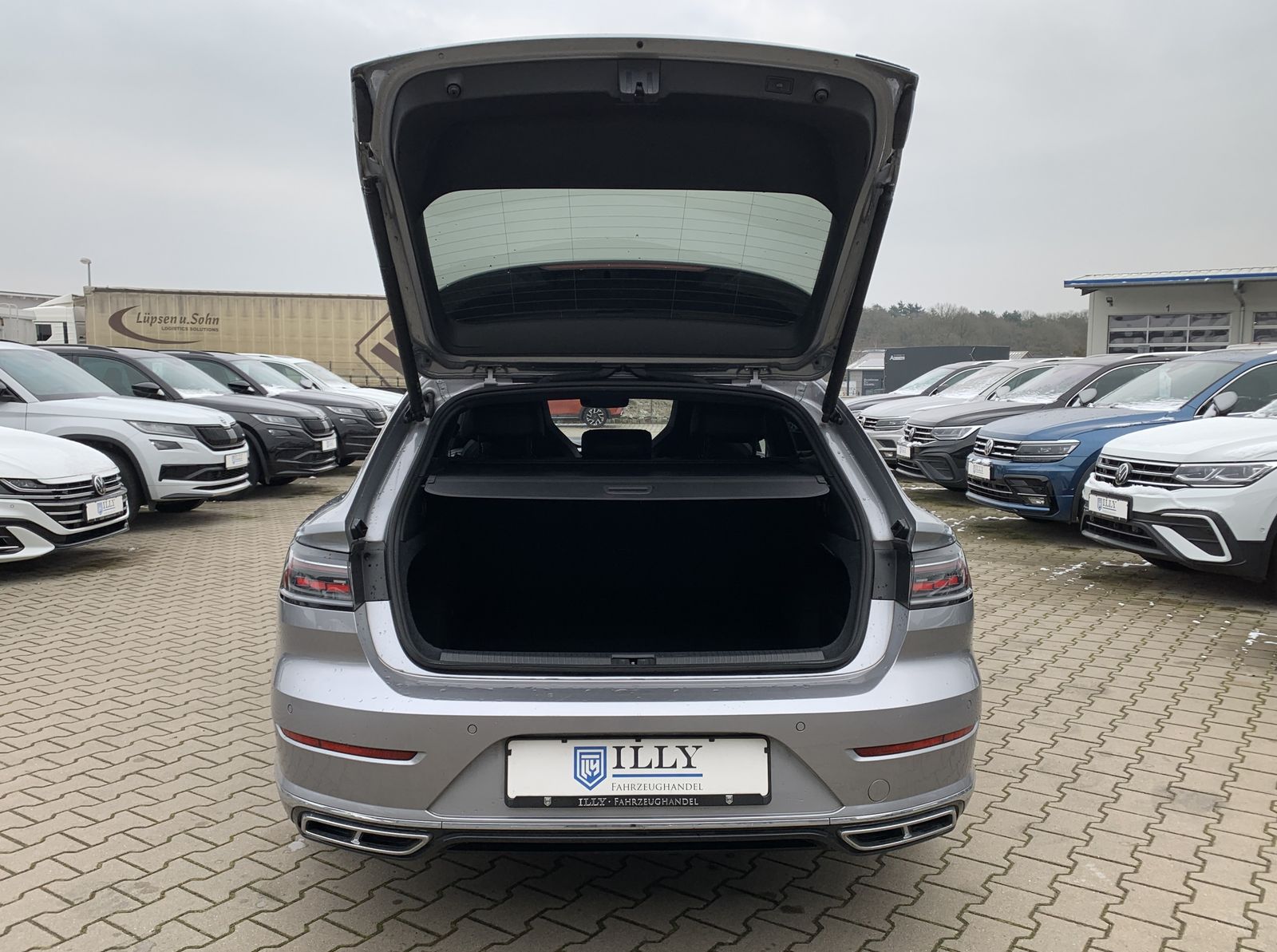 Fahrzeugabbildung Volkswagen Arteon Shooting Brake 2.0 TDI*R-Line*4Motion*AHK