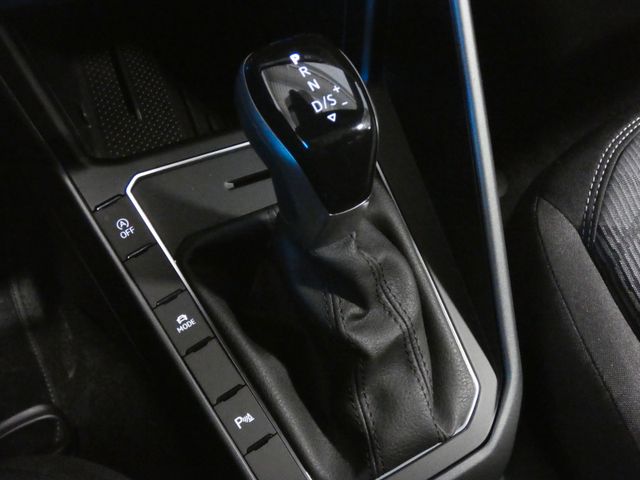 Polo 1.0 TSI R-Line DSG PANO KAMERA GARANTIE