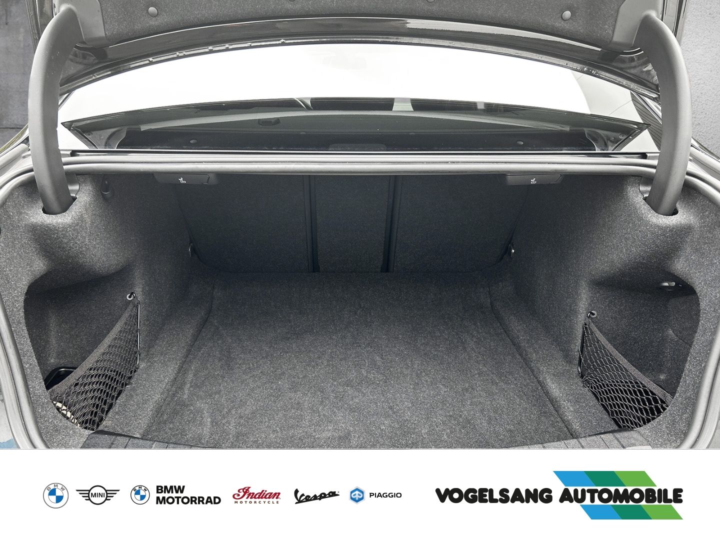 Fahrzeugabbildung BMW 318 d Advantage, Standheizung,Rückfahrkamera,Len