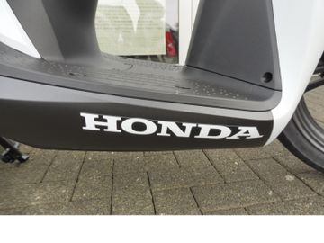 Honda SH 125I NEU ABS+LED+SMART Key !!VERFGBAR!!