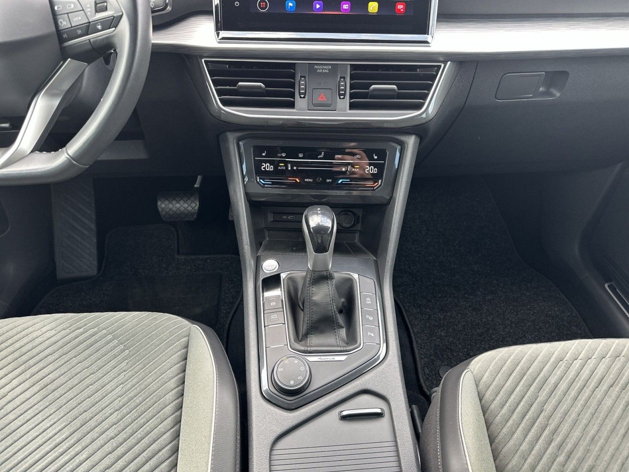 Fahrzeugabbildung SEAT Tarraco Xperience 2.0 TDI DSG 4Drive - mit KI generiert/bearbeitet