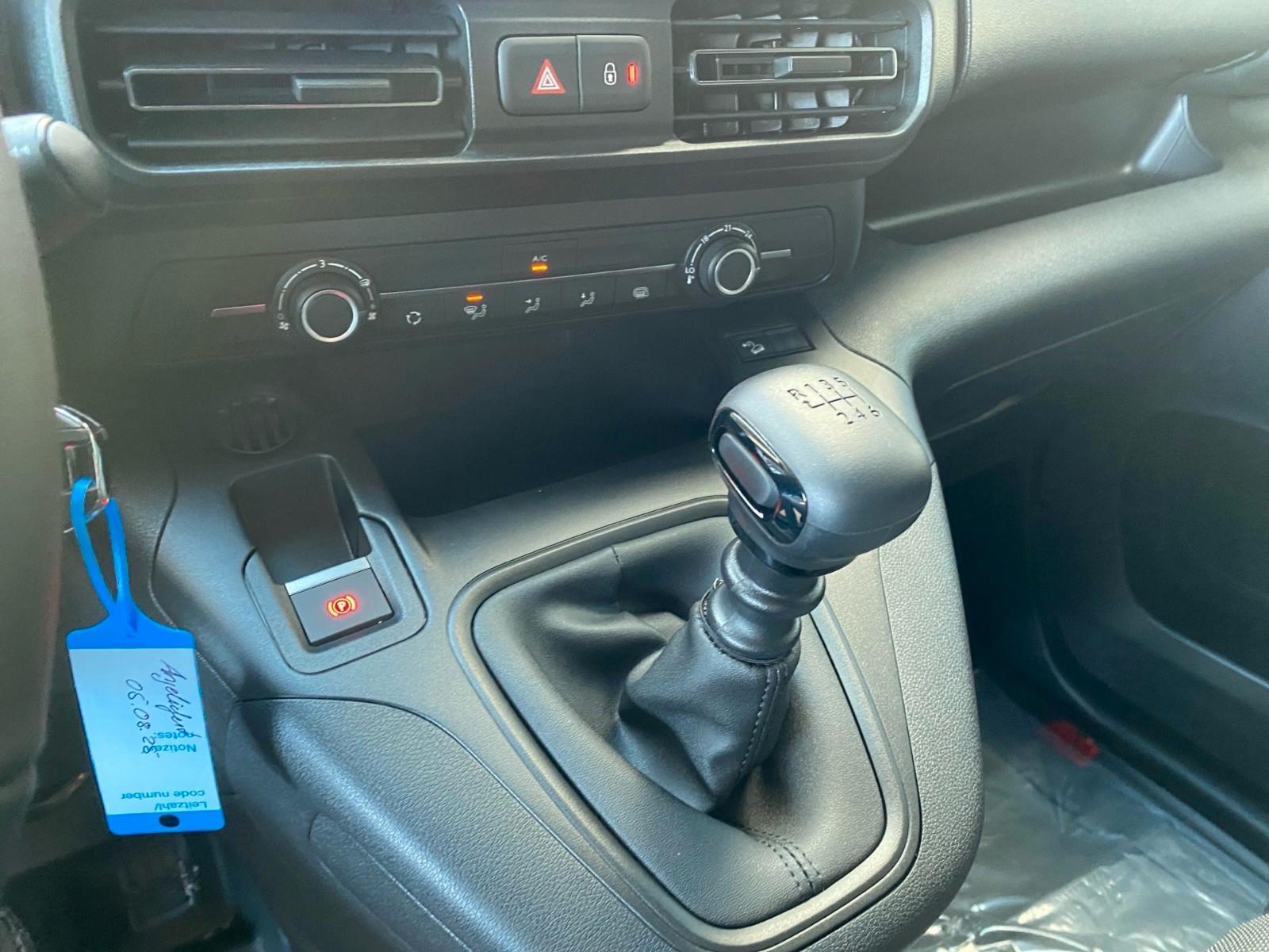 Citroën Berlingo Kasten L1 SItzhung, Navi, Innenspiegel