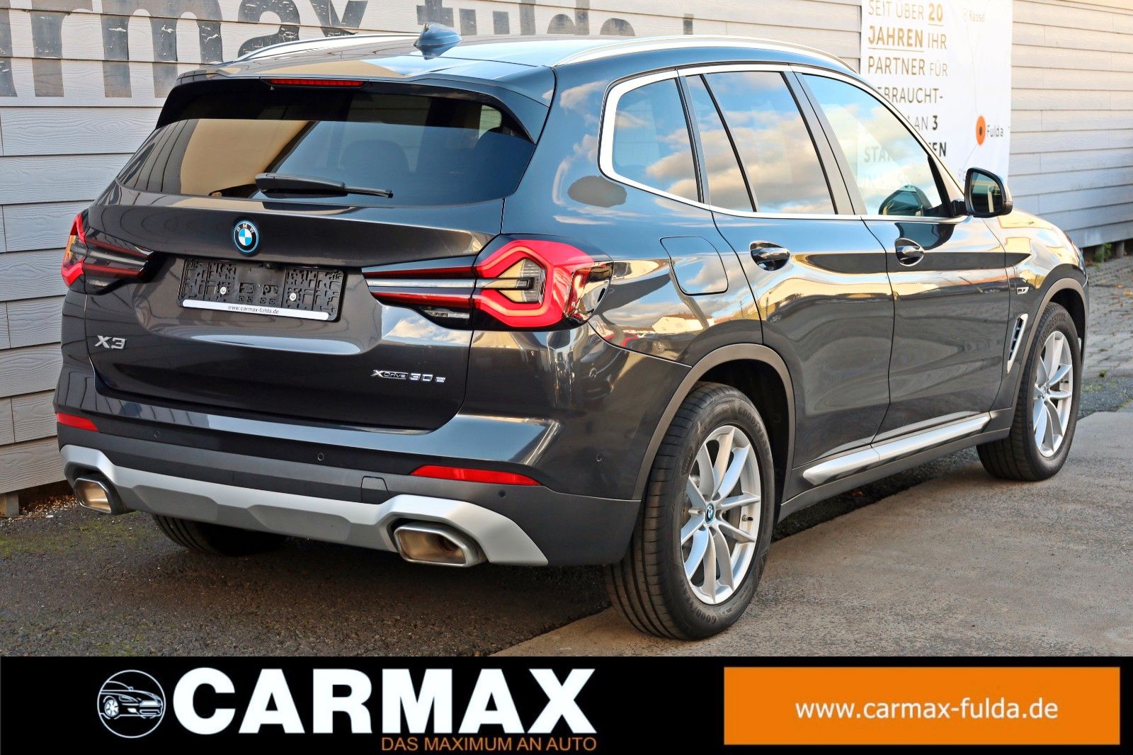 Fahrzeugabbildung BMW X3 xDrive 30e Facelift! Leder,Navi,LED,SH,PDC,Ka