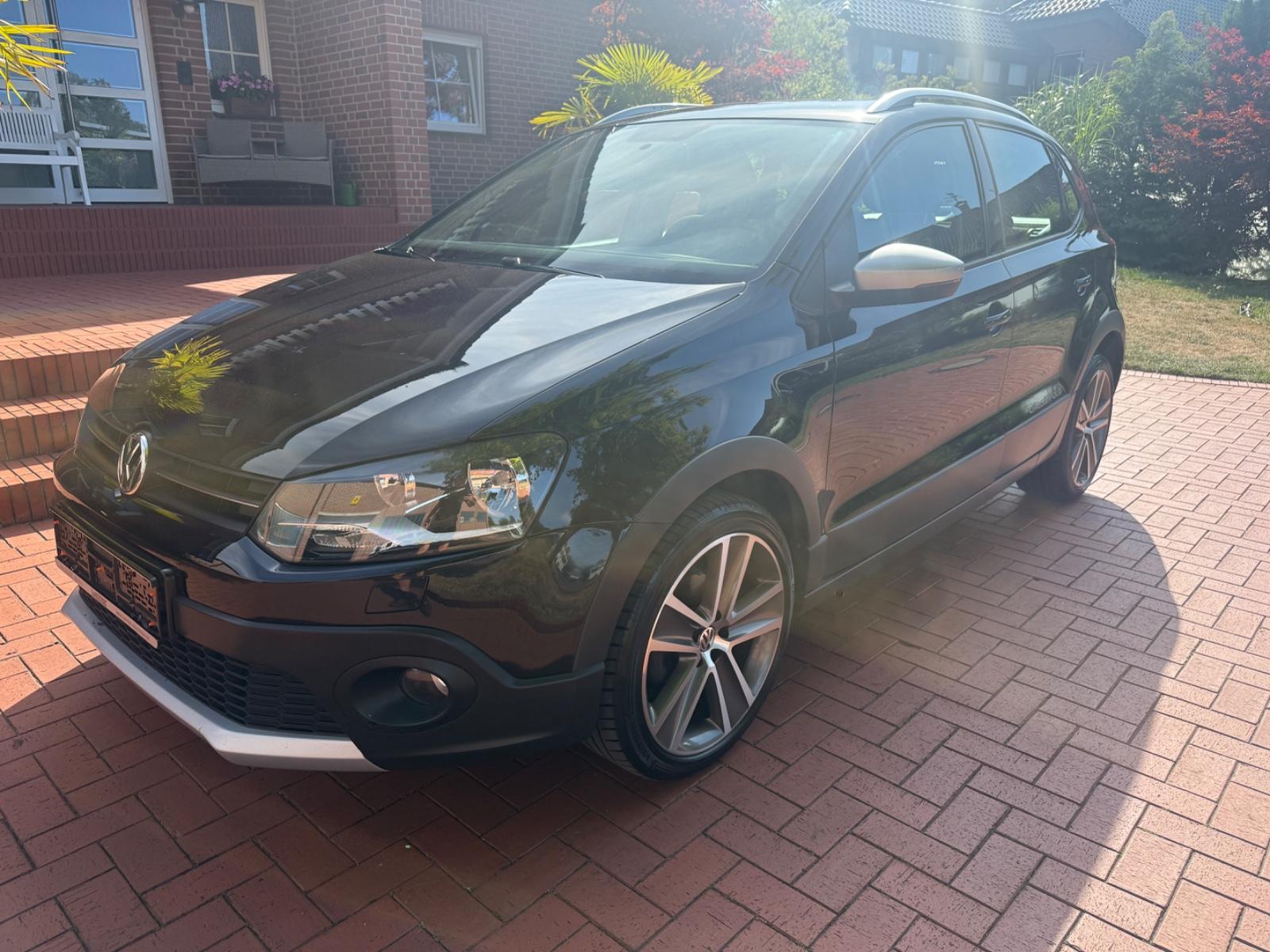 Volkswagen Polo Cross 1.2 TSI SHZ Navi Klimaa. PDC Tempomat