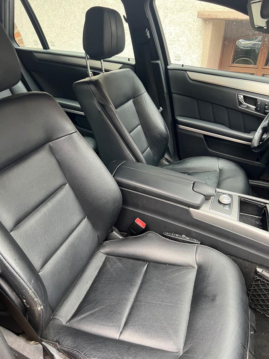 Mercedes-Benz E350 2011 — photo 6