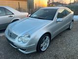 Mercedes-Benz Mercedes W203 CL 203 C180 Sport Coupe - Mercedes-Benz: 203 Cl