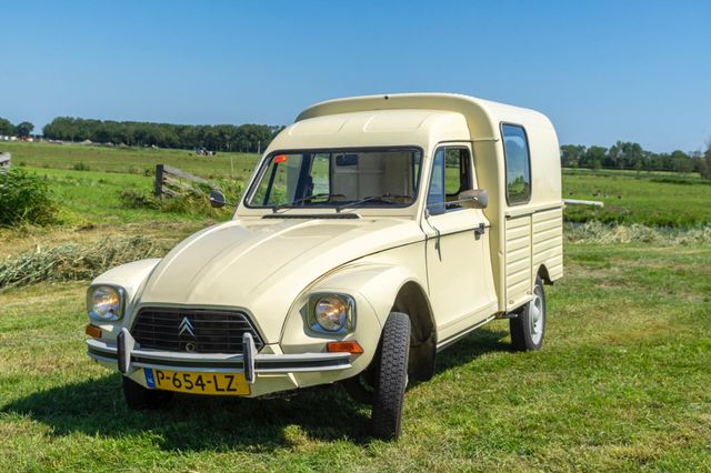 Citroën DYANE 6-400 Acadiane