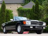 Mercedes-Benz SL 380 Cabrio Typisiert Traumzustand - schwarze Mercedes-Benz SL 380