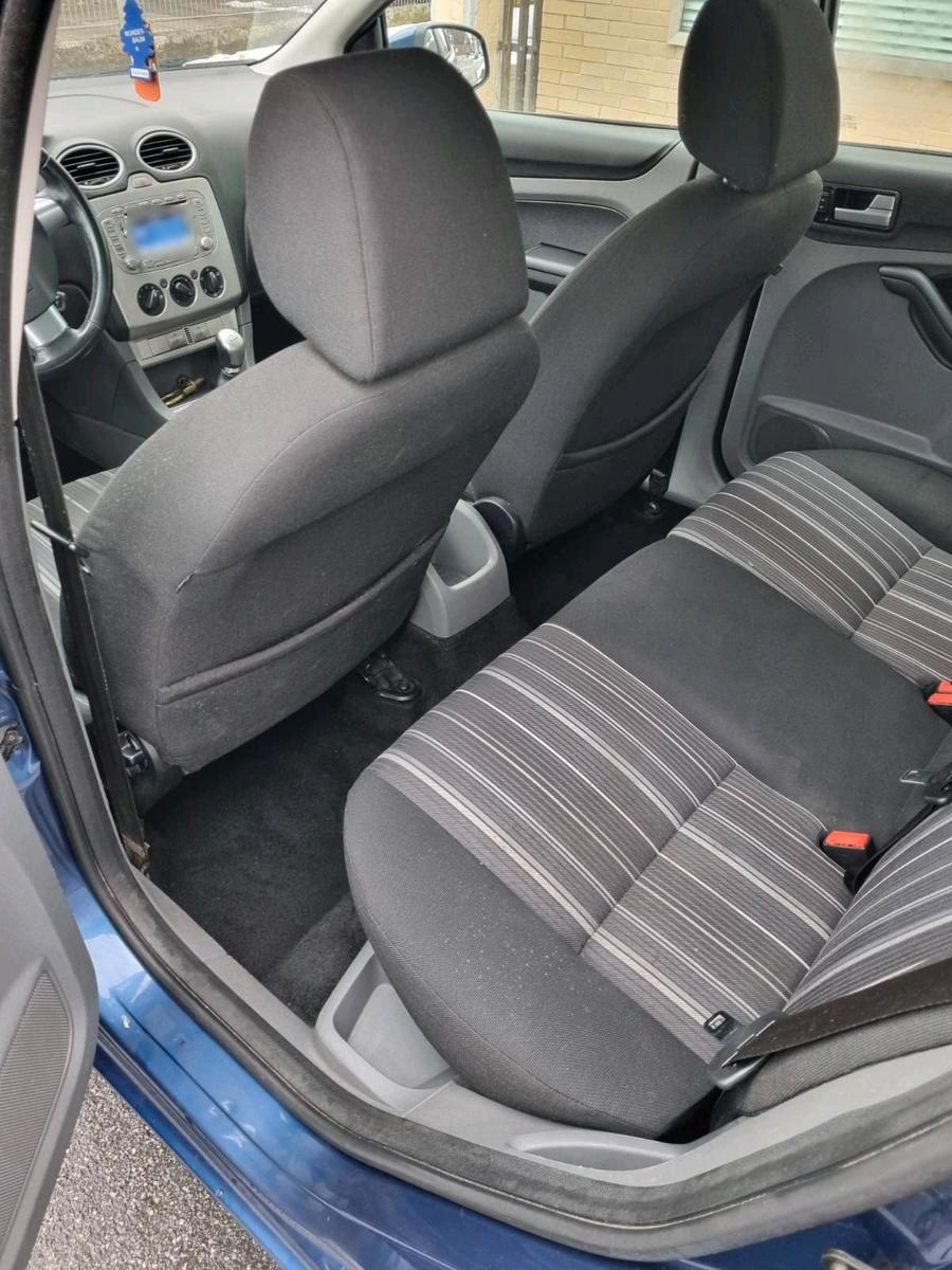 Ford Focus 2009 — photo 7