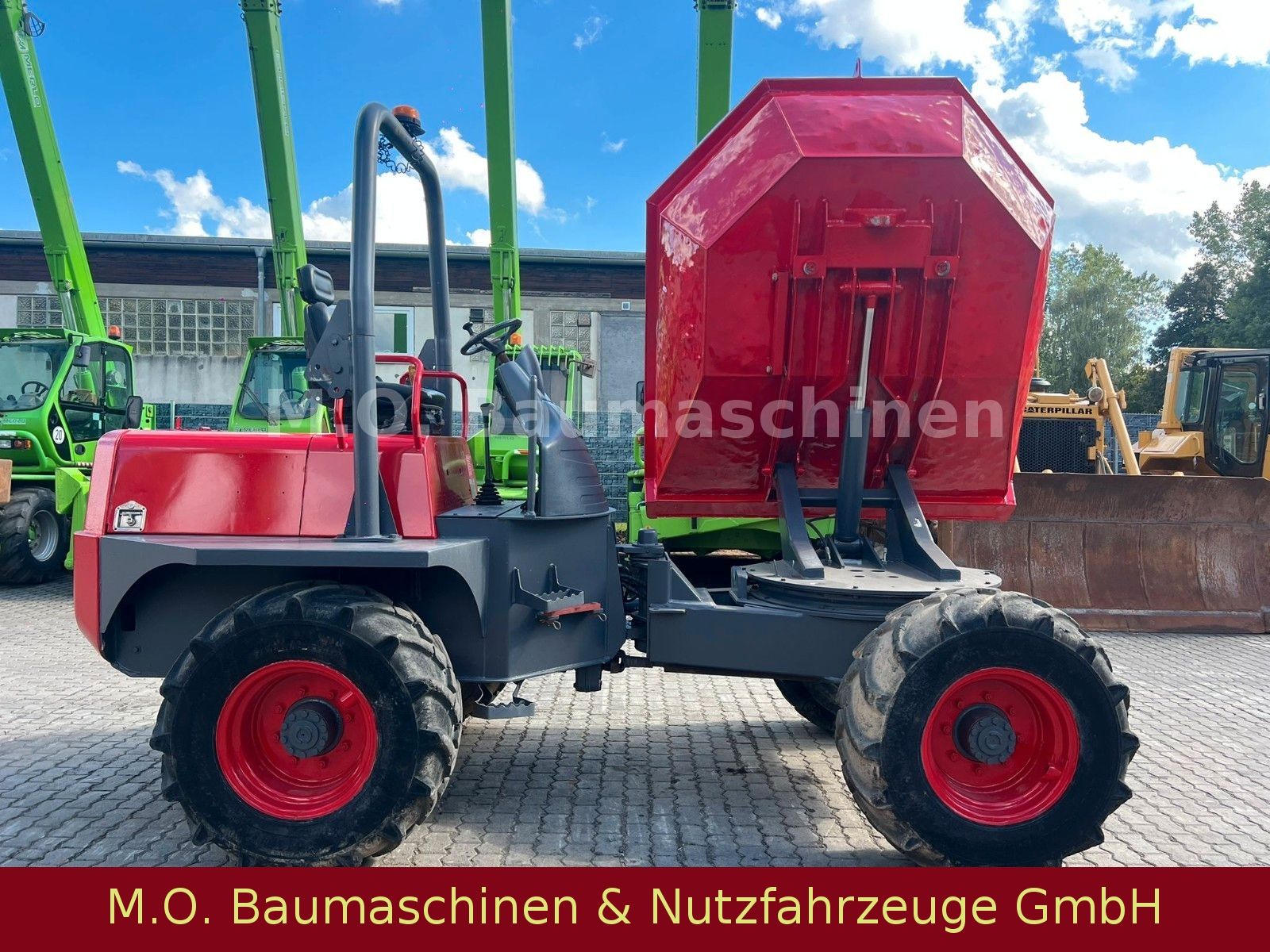 Fahrzeugabbildung AUSA Ausa D 600 APG / Allrad 4x4 / Dumper