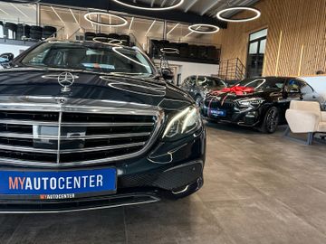 Mercedes-Benz E 350 *BURMESTER*KEYLES*PANO*AHK*ACC*StandHZ*