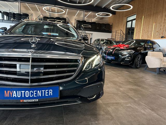 Mercedes-Benz E 350 *BURMESTER*KEYLES*PANO*AHK*ACC*StandHZ*