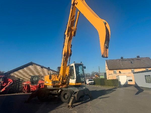 Liebherr A924 B