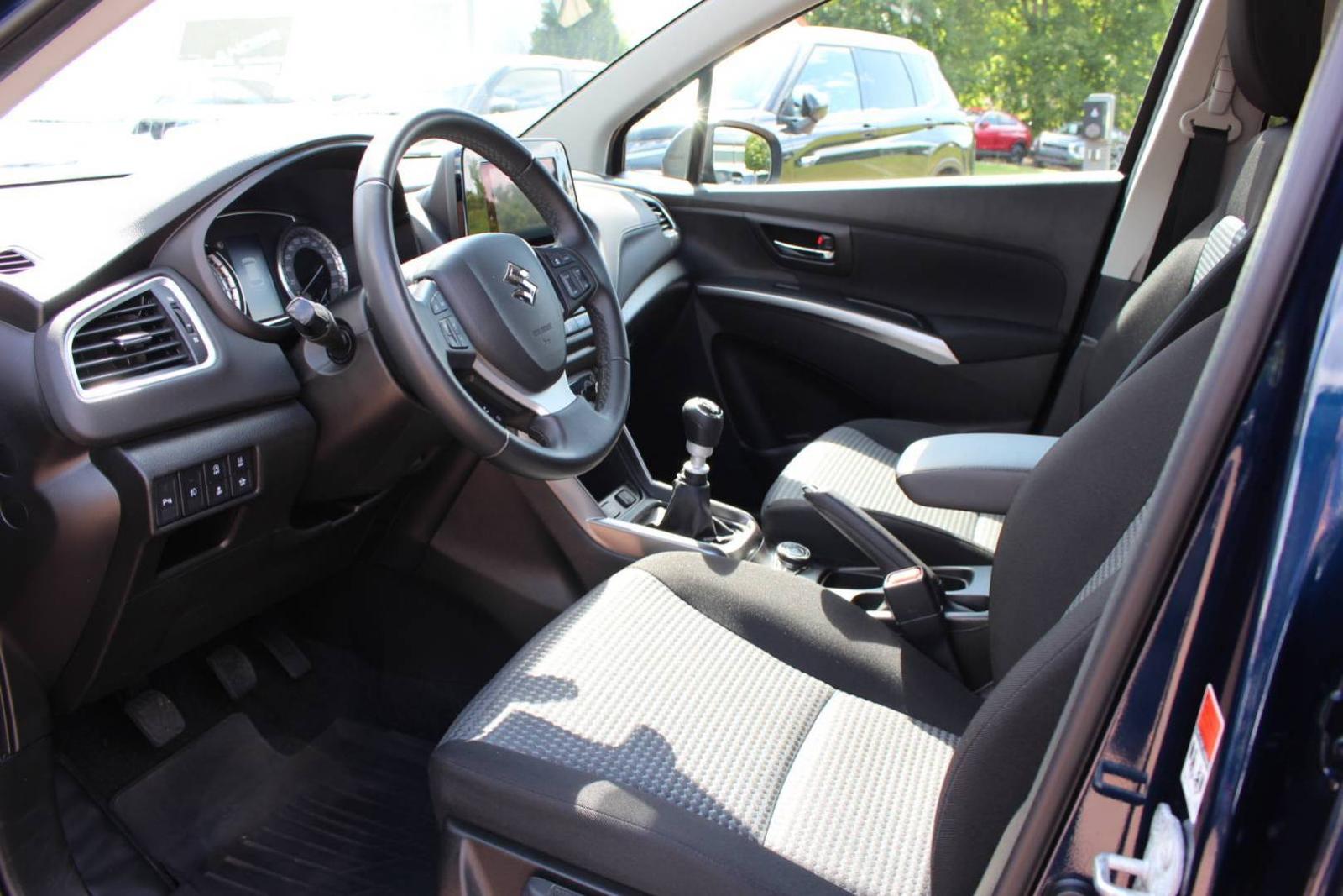 Suzuki S-CROSS 1.4 COMFORT ALLGRIP OBSM M/T