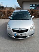 Opel Agila 1.2 Edition Edition - Opel Agila Gebrauchtwagen in München