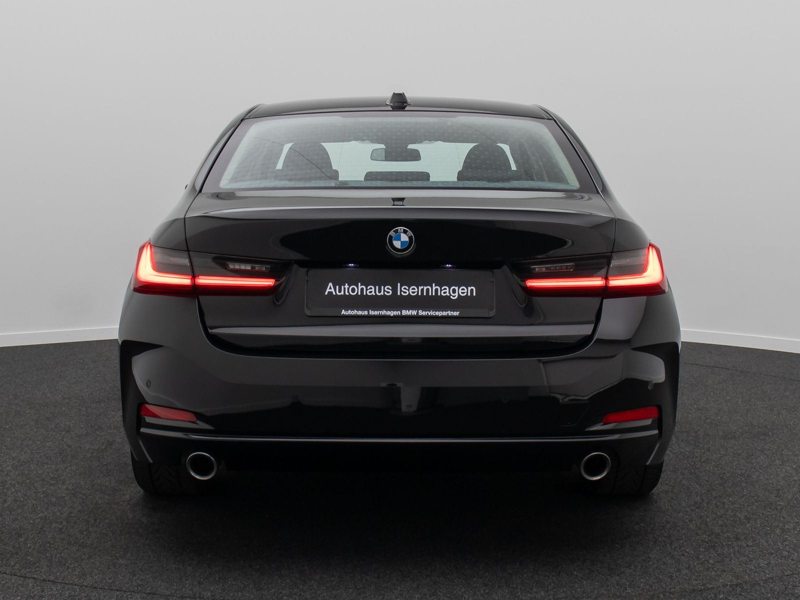 Fahrzeugabbildung BMW 318i GeschwindigR PDC DAB CockpitPlus Widscreen