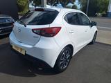 Mazda 2 Lim. 1.5 Kizoku - Mazda 2 in Kassel