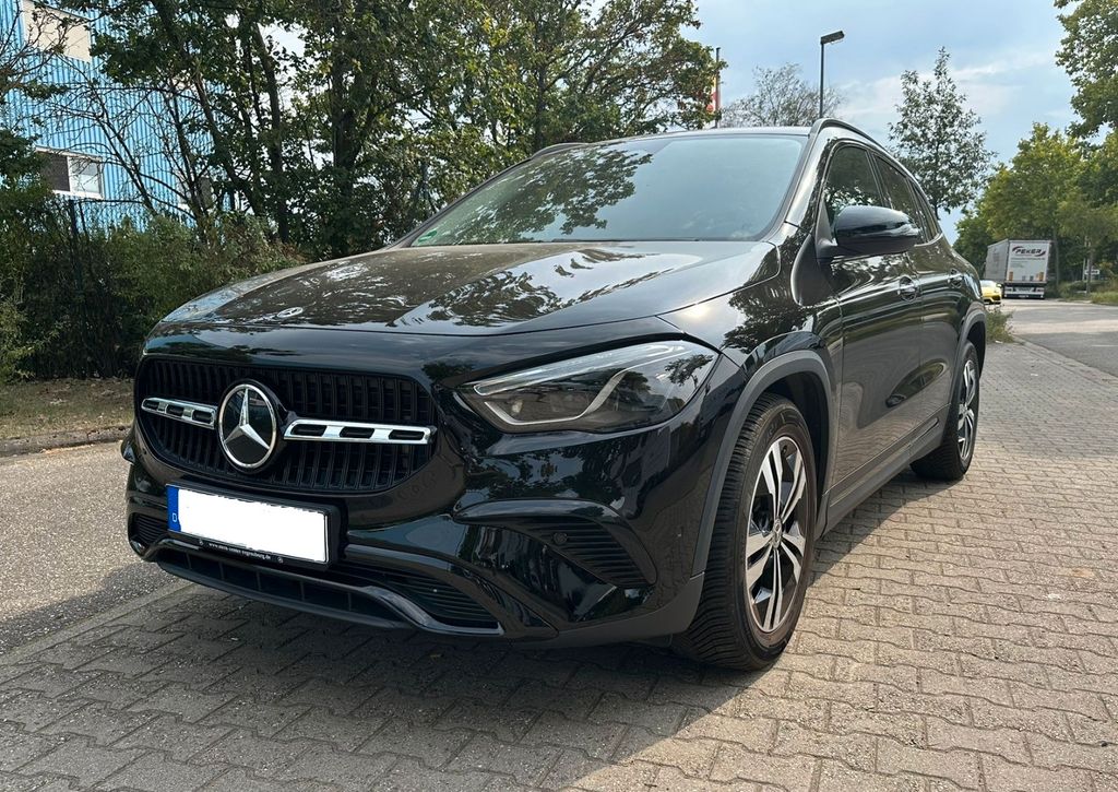 Image of Mercedes-Benz GLA 200