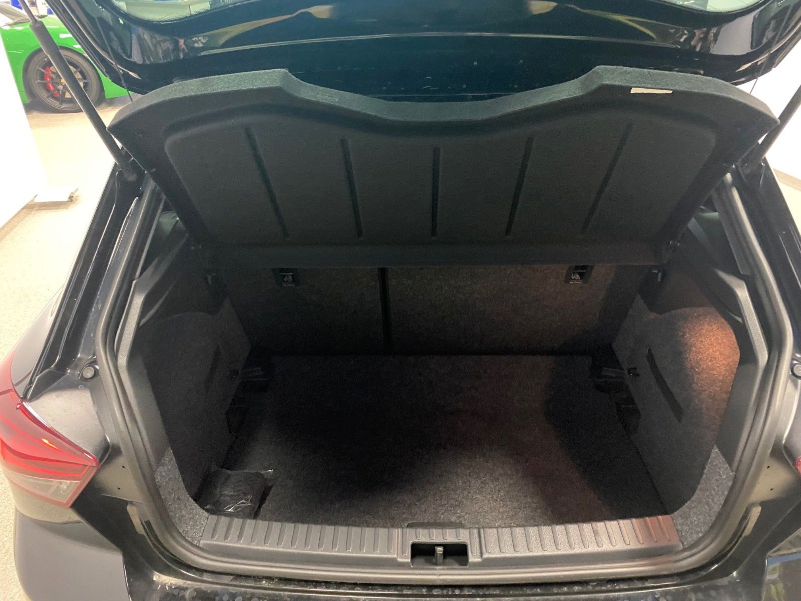 Fahrzeugabbildung SEAT Ibiza 1.0 TSI--FR--DSG+Garantie bis 2031+KAMERA+