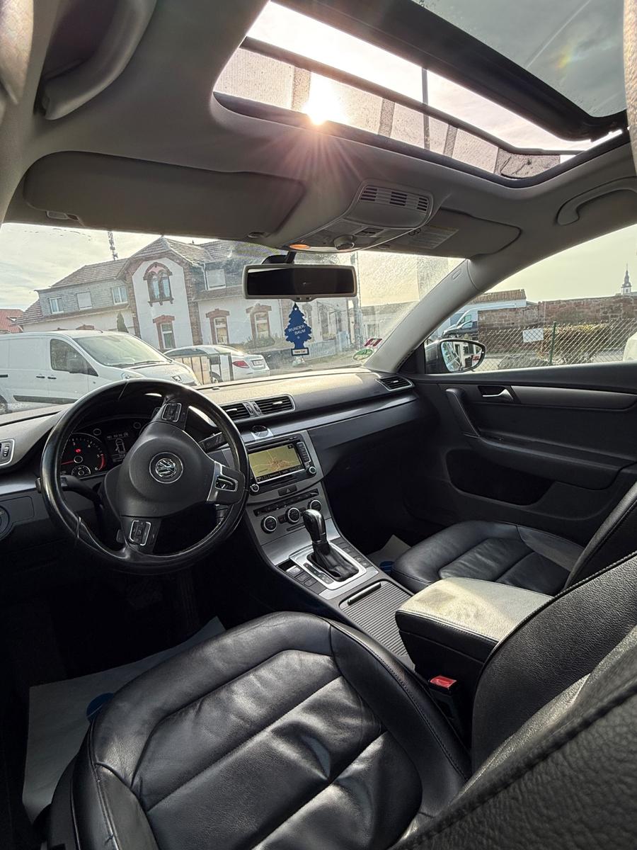 Volkswagen Passat 2014 — photo 12