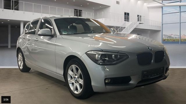 BMW 118iA Xenon/Navi/Advantage/PDC/SHZ/1.Hand