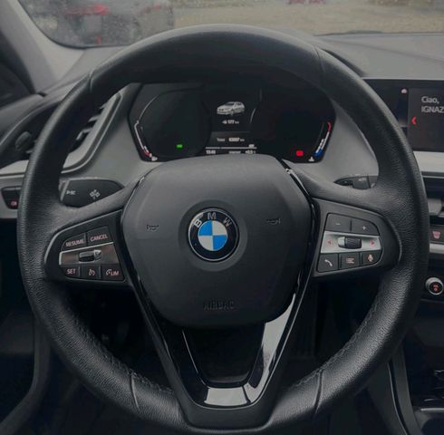 BMW BMW  ear 1  118 i