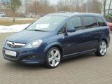 Opel Zafira 2.2 Sport-7 Sitze+Bi Xenon+PDC+AHK+Navi - Opel Zafira: Sp