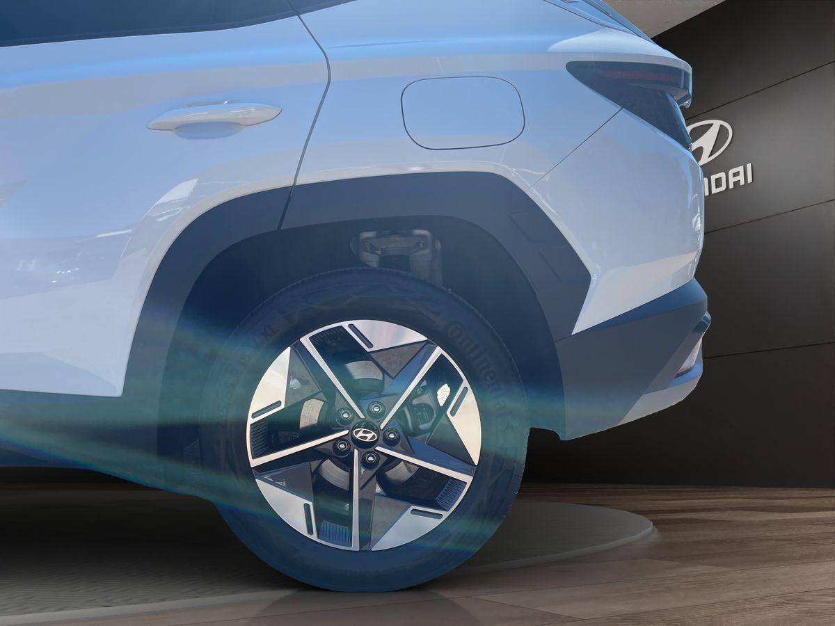 TUCSON Trend HEV 2WD NAVI LED RFK APP AHK