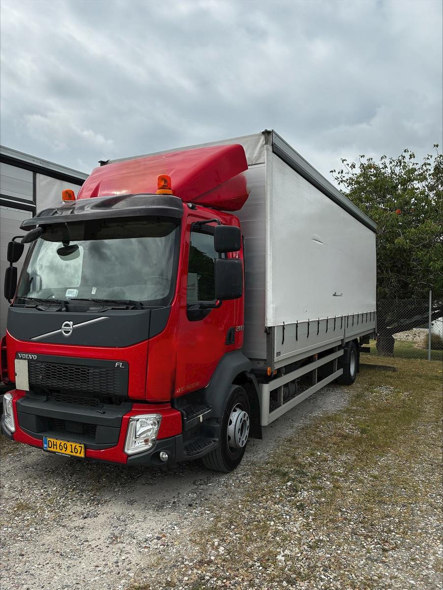 Volvo FL-280