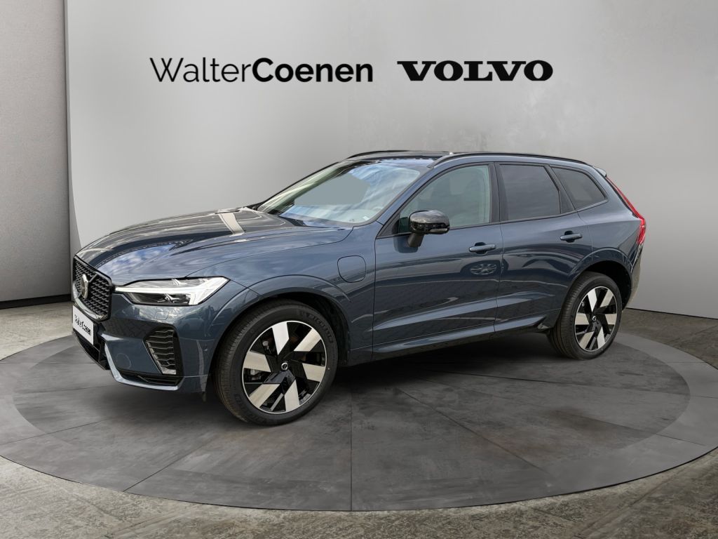 VOLVO XC60 T8 AWD Plug-in Hybrid Plus Dark Luftfahrwer
