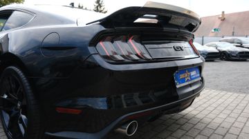 Ford Mustang - 9