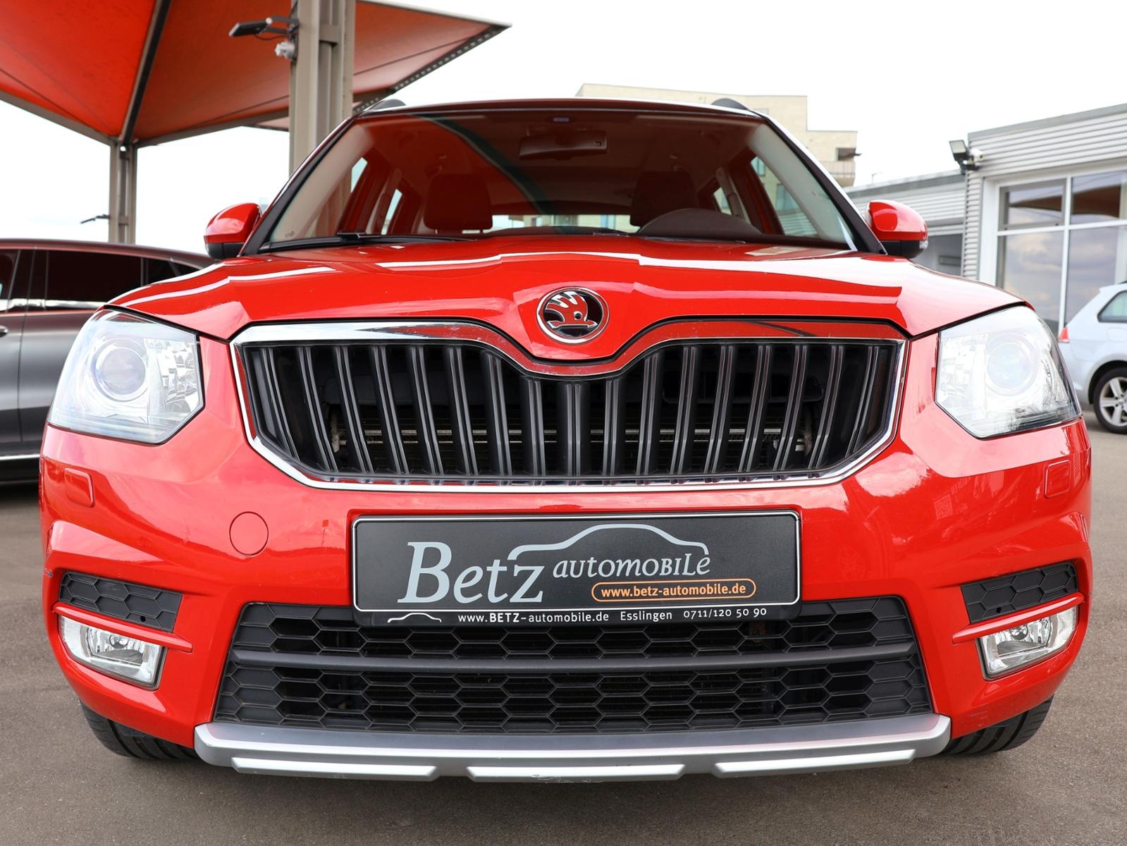 Skoda Yeti 2.0 TDI 170 ch 4x4 DSG Elegance • Toit pano • GPS • Caméra • Xénon • Attelage