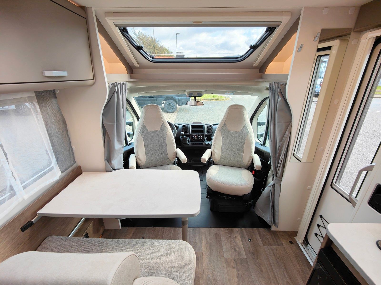 Fahrzeugabbildung Carado T-135  pro+  2025 SPRING SALE 6.200 € SPAREN -