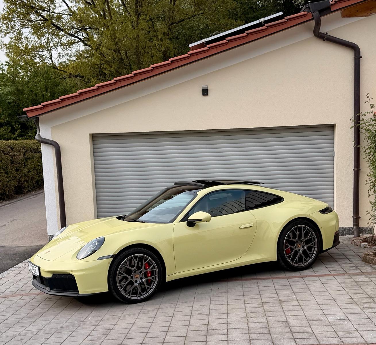 Porsche 911*992.2*Carrera*GTS*T-Hybrid*VOLL*PANO*LIFT*