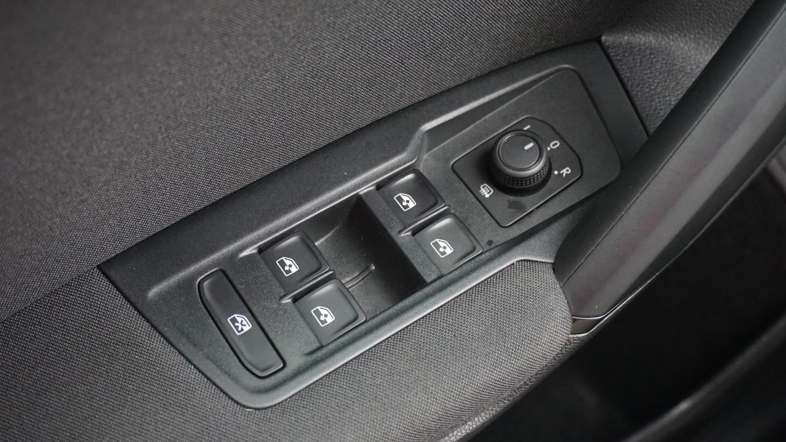 Volkswagen Tiguan 1.5 TSI Life LED ACC Kamera Sitzheizung, миниатюра 24