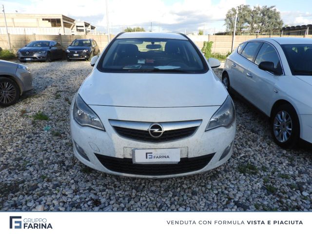 Opel OPEL Astra IV - Astra Sports Tourer 1.7 cdti Ele