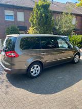 Ford Galaxy Titanium 2.0 EcoBoost In Gold ... - gebrauchte Ford Galaxy aus dem Jahr 2011