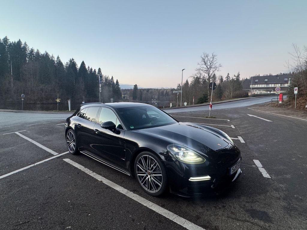Image of Porsche Panamera