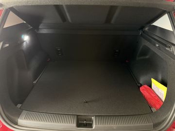 MG S5 64kWh Luxury inkl. Winterkompletträder