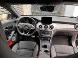 Mercedes-Benz TOP CLA 200 Shooting Brake - Super Ausstattung - schwarze Mercedes-Benz CLA 200 Shooting Brake
