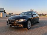 BMW 328i Luxury Line / Leder / Harman Kardon / WR+SR - schwarze BMW 328