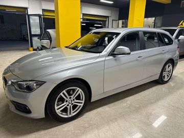 BMW 320 - 4
